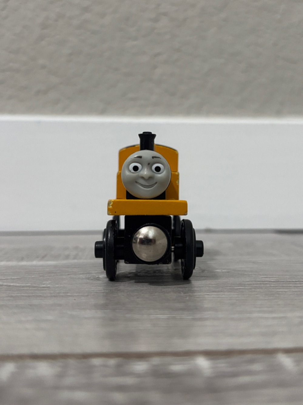 Wooden Duncan - Thomas & Friends - Picture 3 of 8
